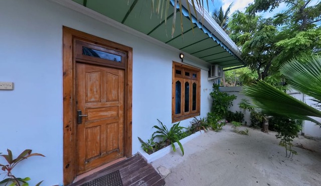 Saima Guesthouse in Himandhoo