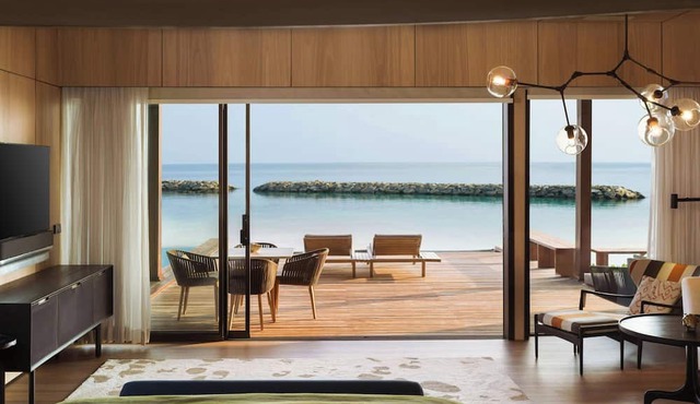 The St. Regis Maldives Vommuli Resort
