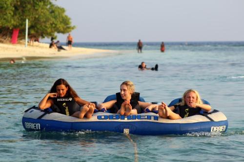 Rasdhoo Wave Blue in Rasdhoo